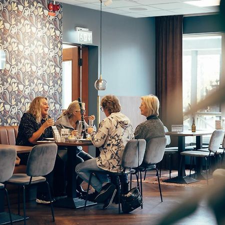 Briq Hotell Hova エクステリア 写真