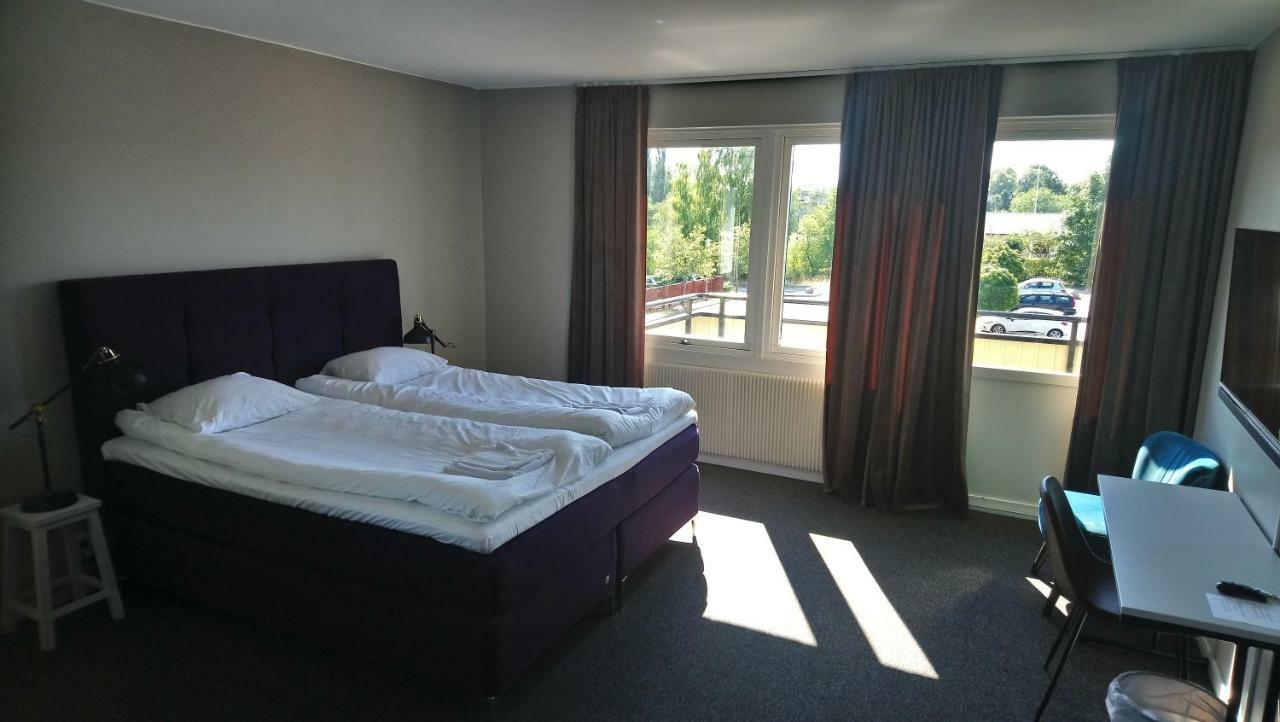 Briq Hotell Hova エクステリア 写真
